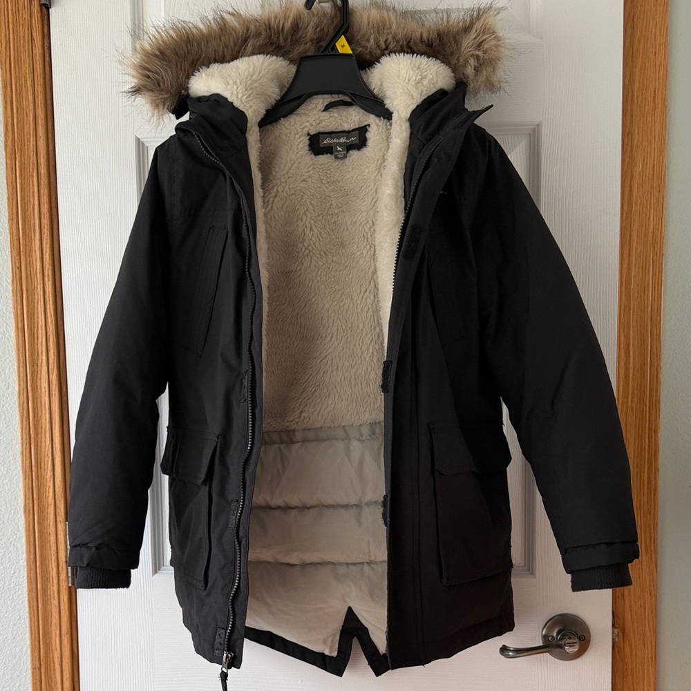 ❄️🥶❄️ Eddie Bauer: Kids Black Parka with Faux Fur Trim (removable) kids M: 10-12